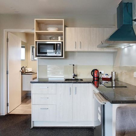 Ellerslie Palms Motel Auckland Bagian luar foto